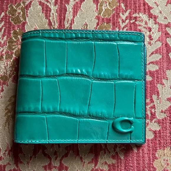 Coach 3 in 1 Wallet Embossed Croc - Picture 1 of 6